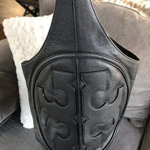 Very Rare Tory Burch Bucket Bag